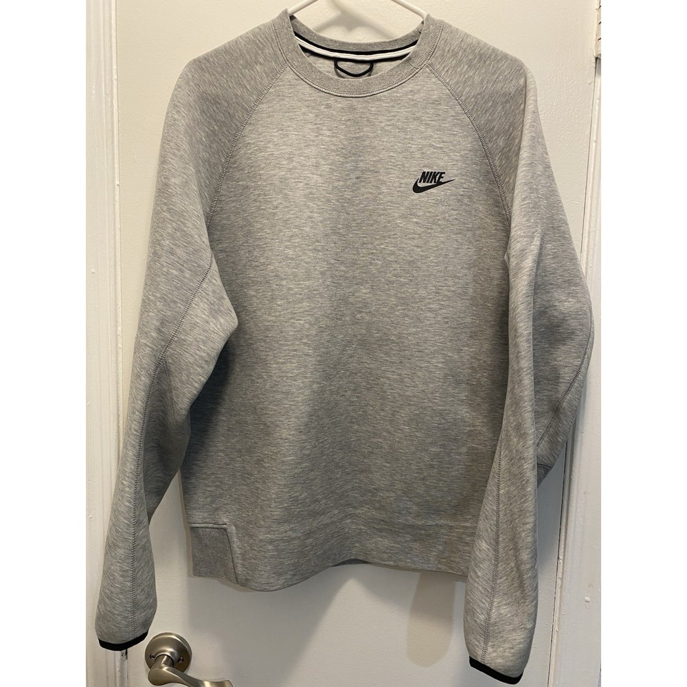 Nike Men's Sweatshirt Size M Gray Tech Crewneck Pullover Fleece Lounge Sweater